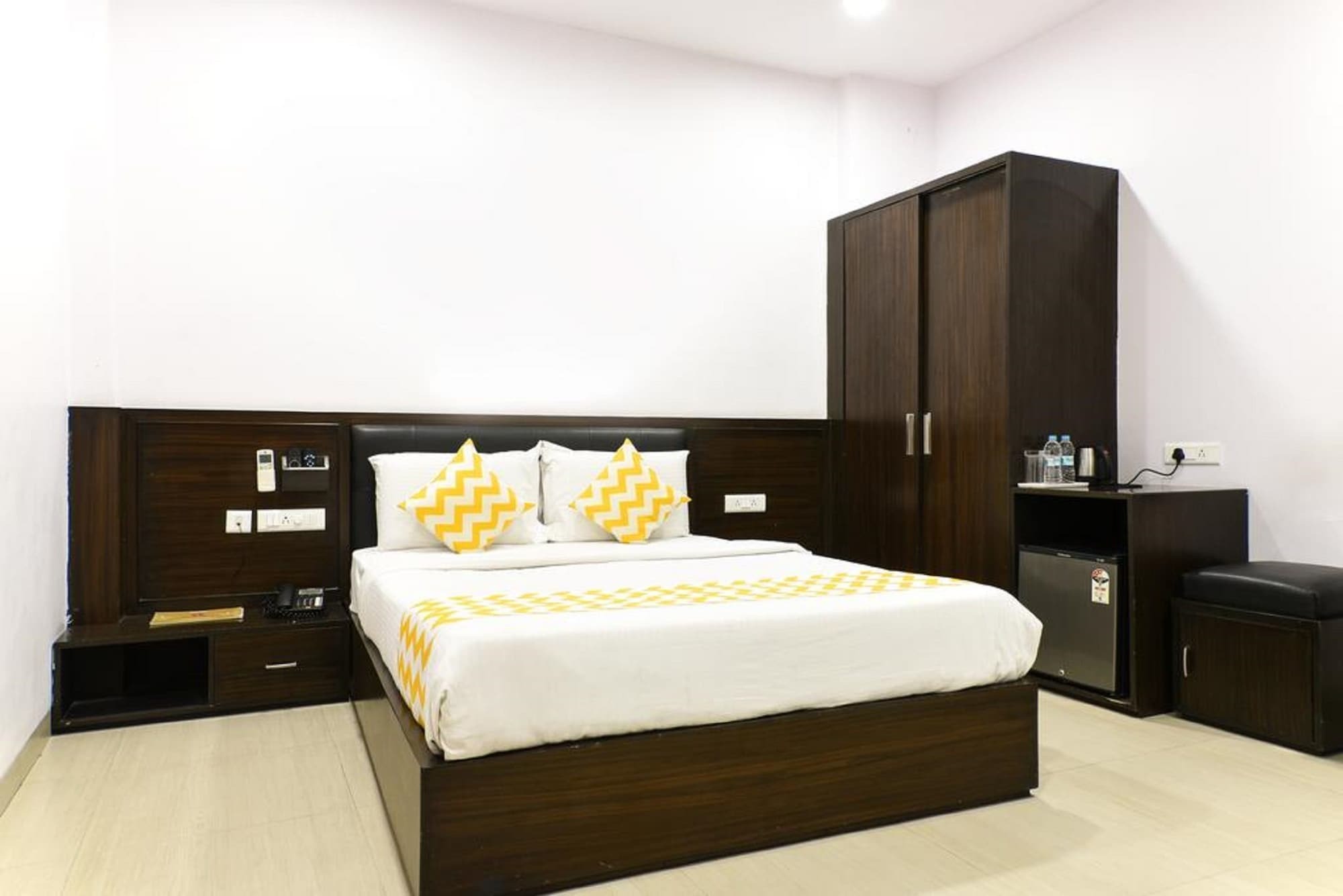 Hill View Begumpet Bed and Breakfast Haiderabad Buitenkant foto